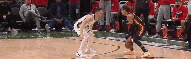 hth赛事公司-“鹿怒症”！雄鹿半场打花老鹰 强势回应抖肩吹扬